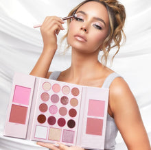 Load image into Gallery viewer, Be Bella Angelic Eye Shadow